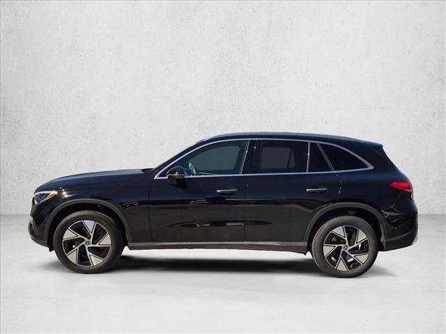 Used 2024 Mercedes-Benz GLC 300 4MATIC image 8