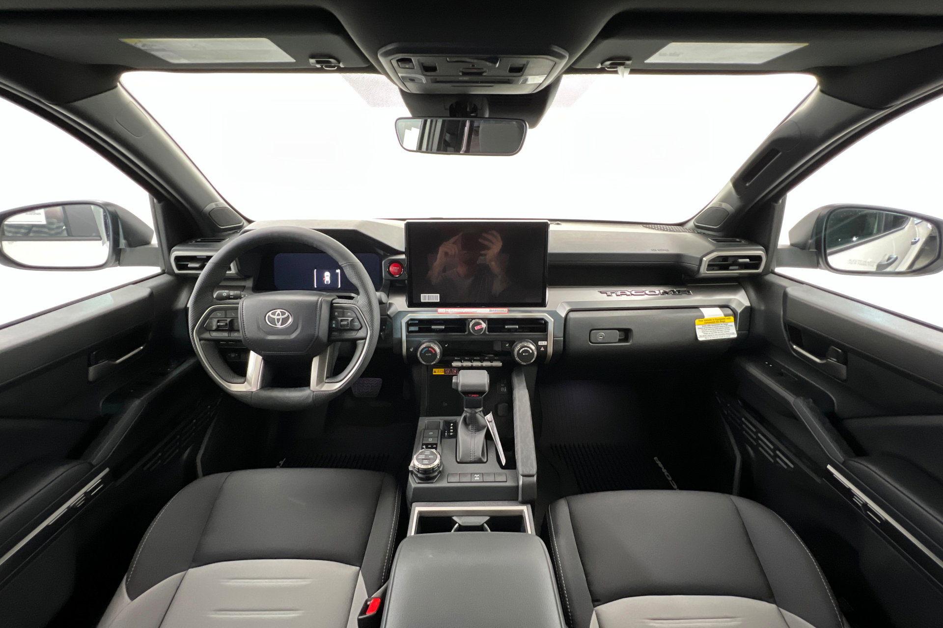 New 2026 Toyota Tacoma TRD Off-Road AWD/4WD image 9
