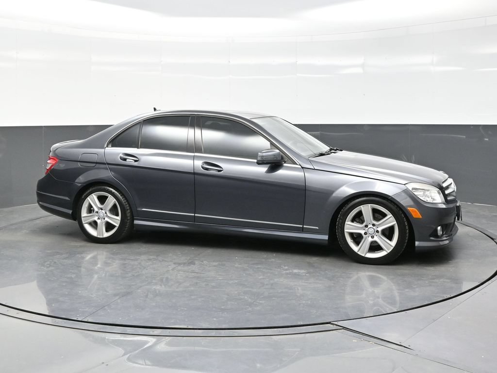 Used 2010 Mercedes-Benz C 300 4MATIC Sedan image 8