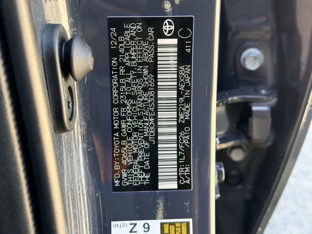 Used 2025 Toyota Corolla SE image 26