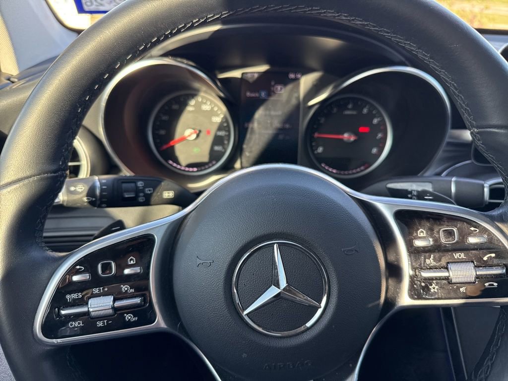 Used 2021 Mercedes-Benz GLC 300 image 7