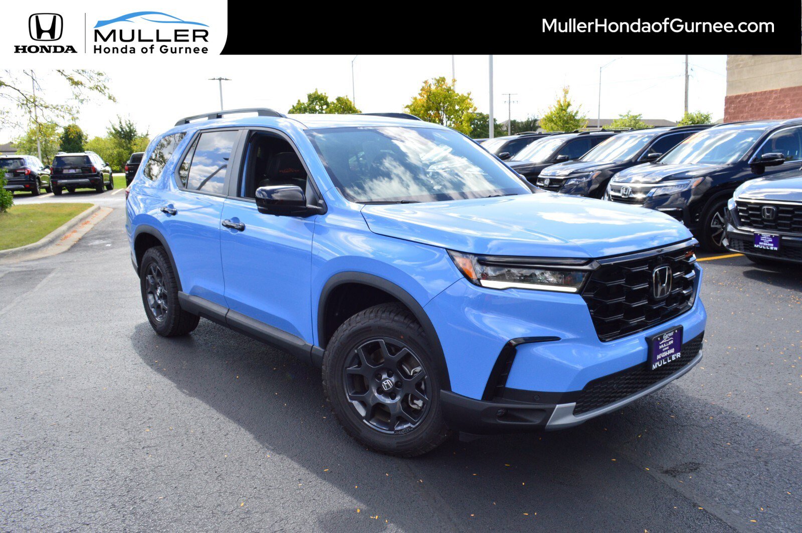 Certified 2025 Honda Pilot TrailSport