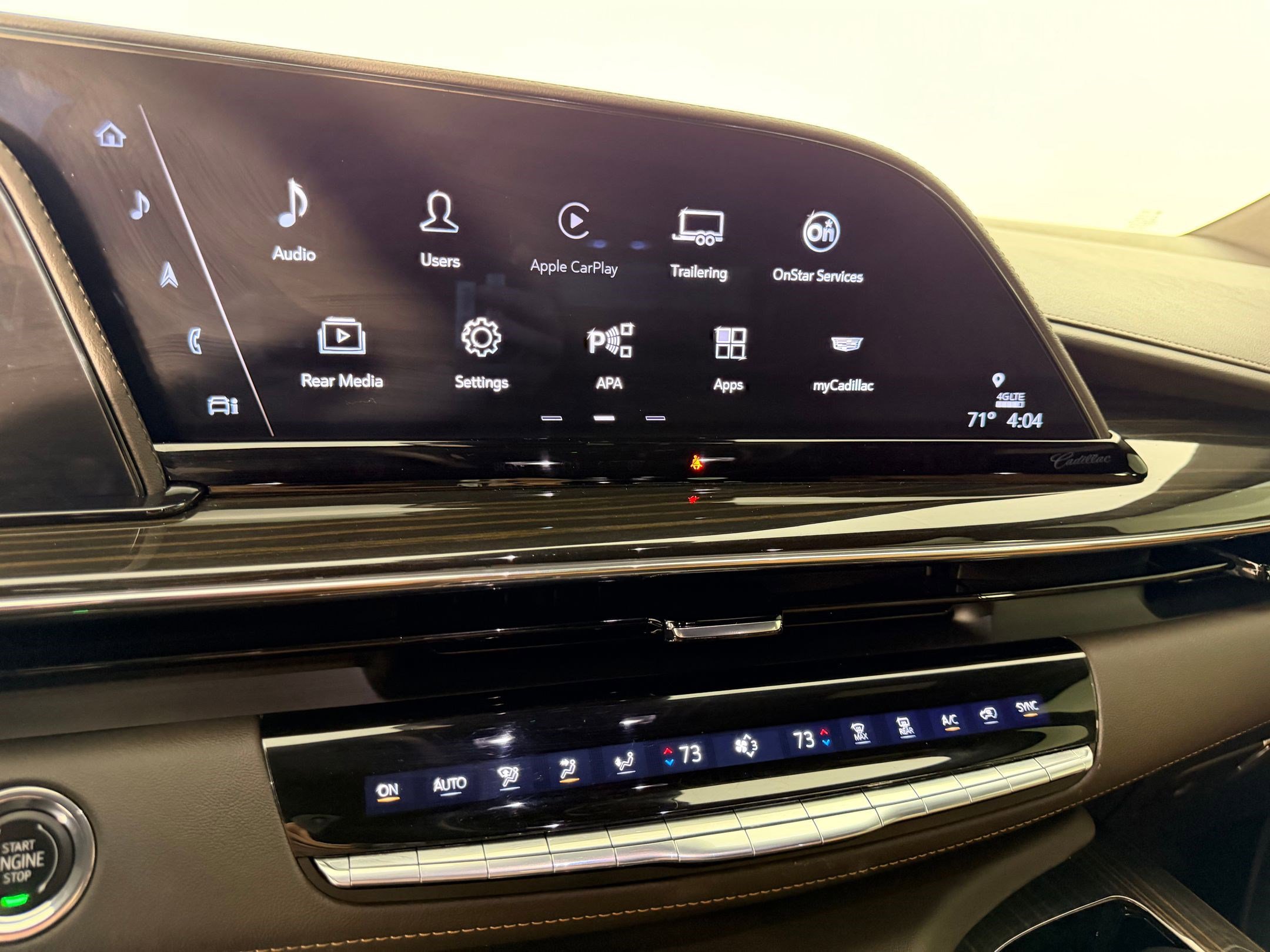 Used 2023 Cadillac Escalade ESV Sport w/ LPO, ONYX Package AWD/4WD image 23