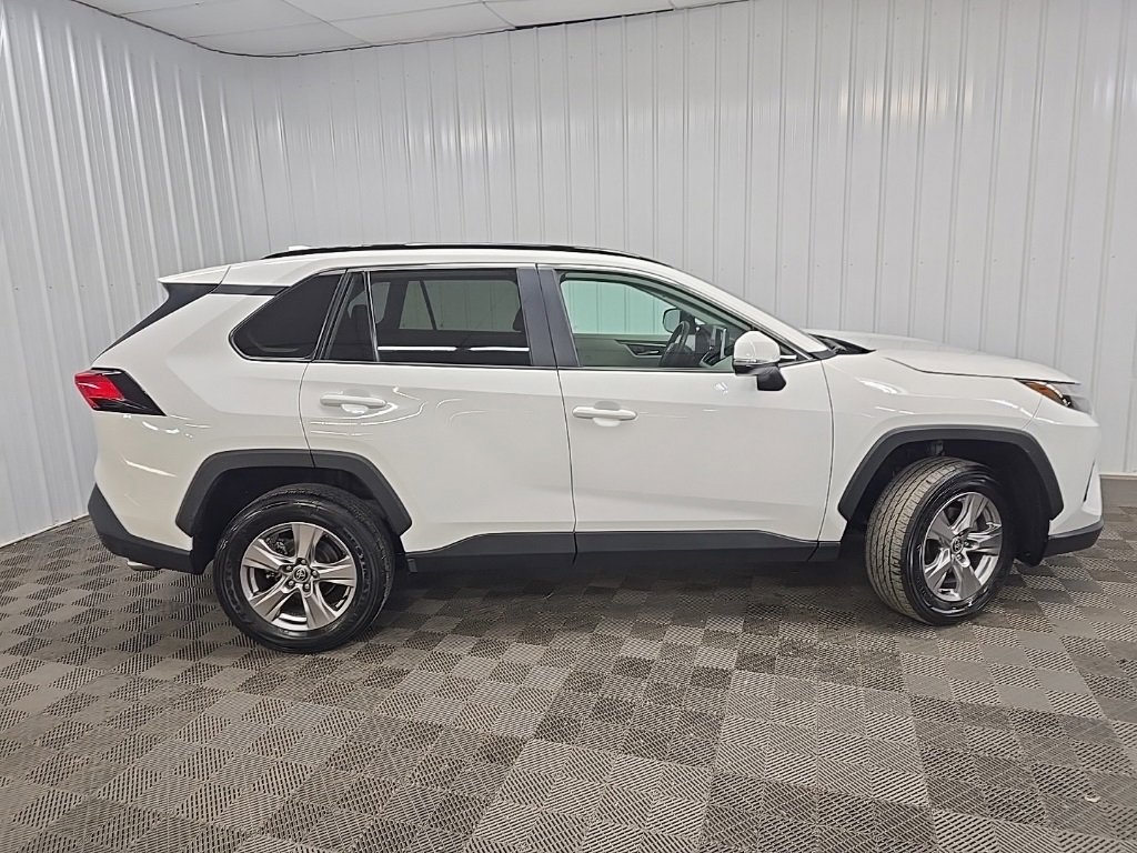 Used 2023 Toyota RAV4 XLE image 2