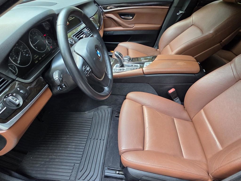 Used 2016 BMW 528i xDrive Sedan AWD/4WD image 6