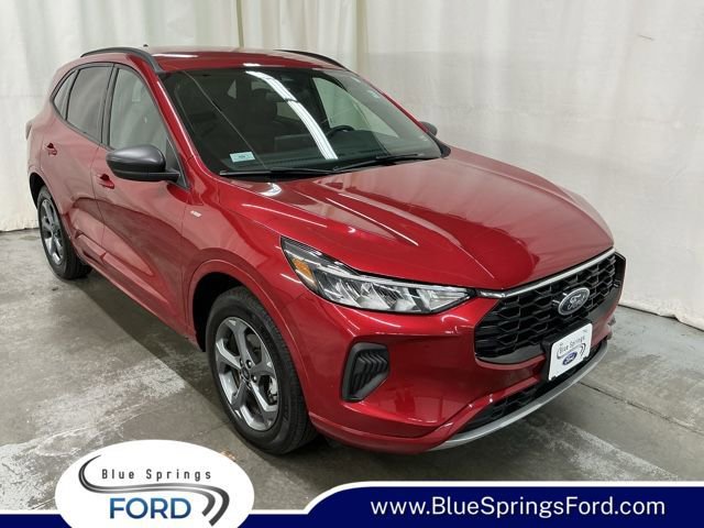 Used 2024 Ford Escape ST-Line w/ Tech Pack #1 AWD/4WD image 1