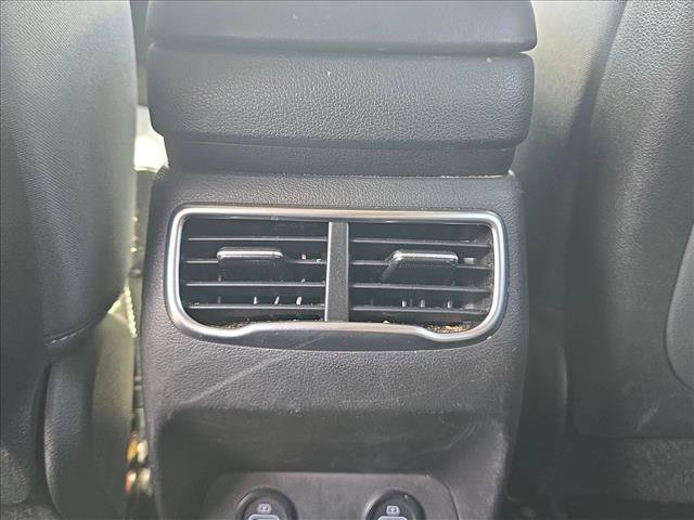 Used 2023 Hyundai Santa Fe SEL w/ Winter Weather Package FWD image 18