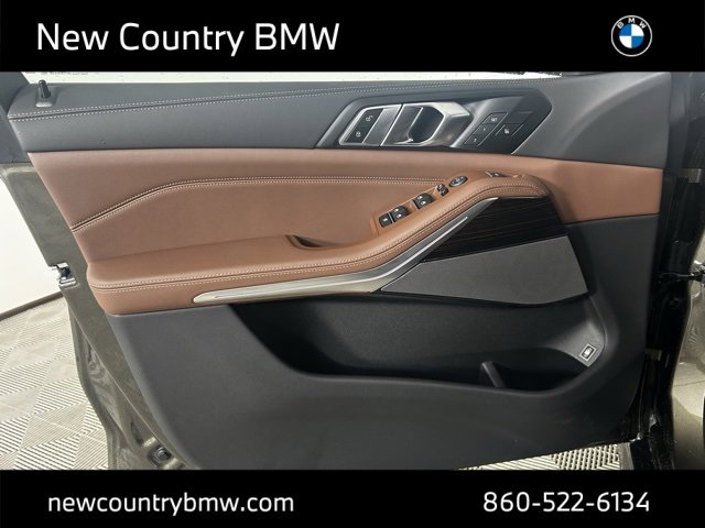 New 2026 BMW X5 xDrive50e image 13