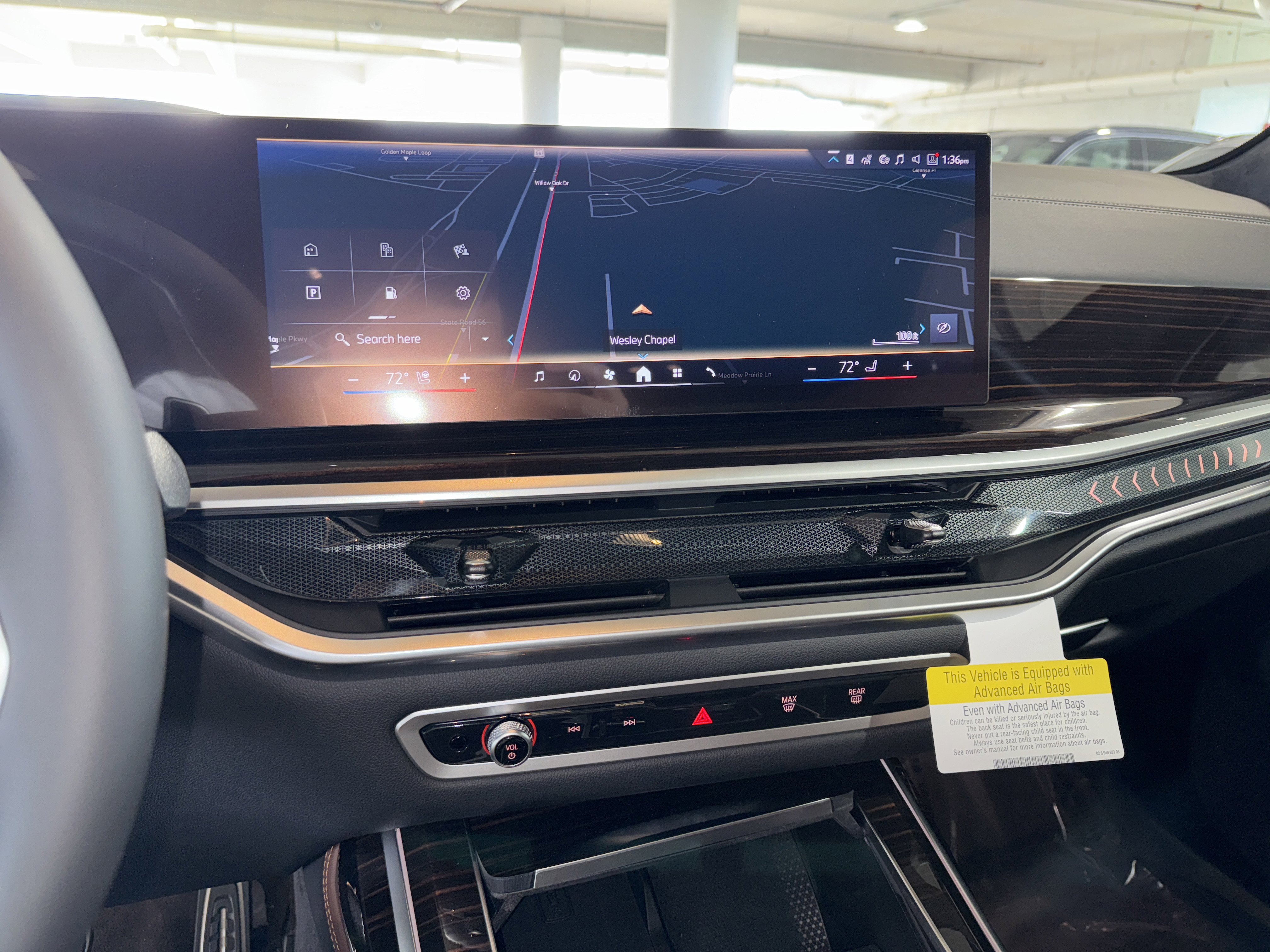 New 2026 BMW X7 xDrive40i w/ M Sport Package image 18