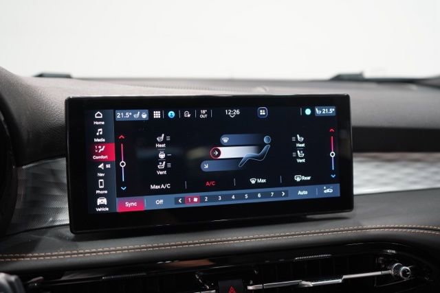 New 2025 Alfa Romeo Tonale w/ Premium Package image 24