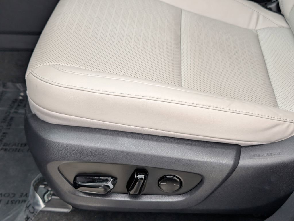 Used 2024 Lexus TX 350 FWD w/ Captains Chair Package image 21