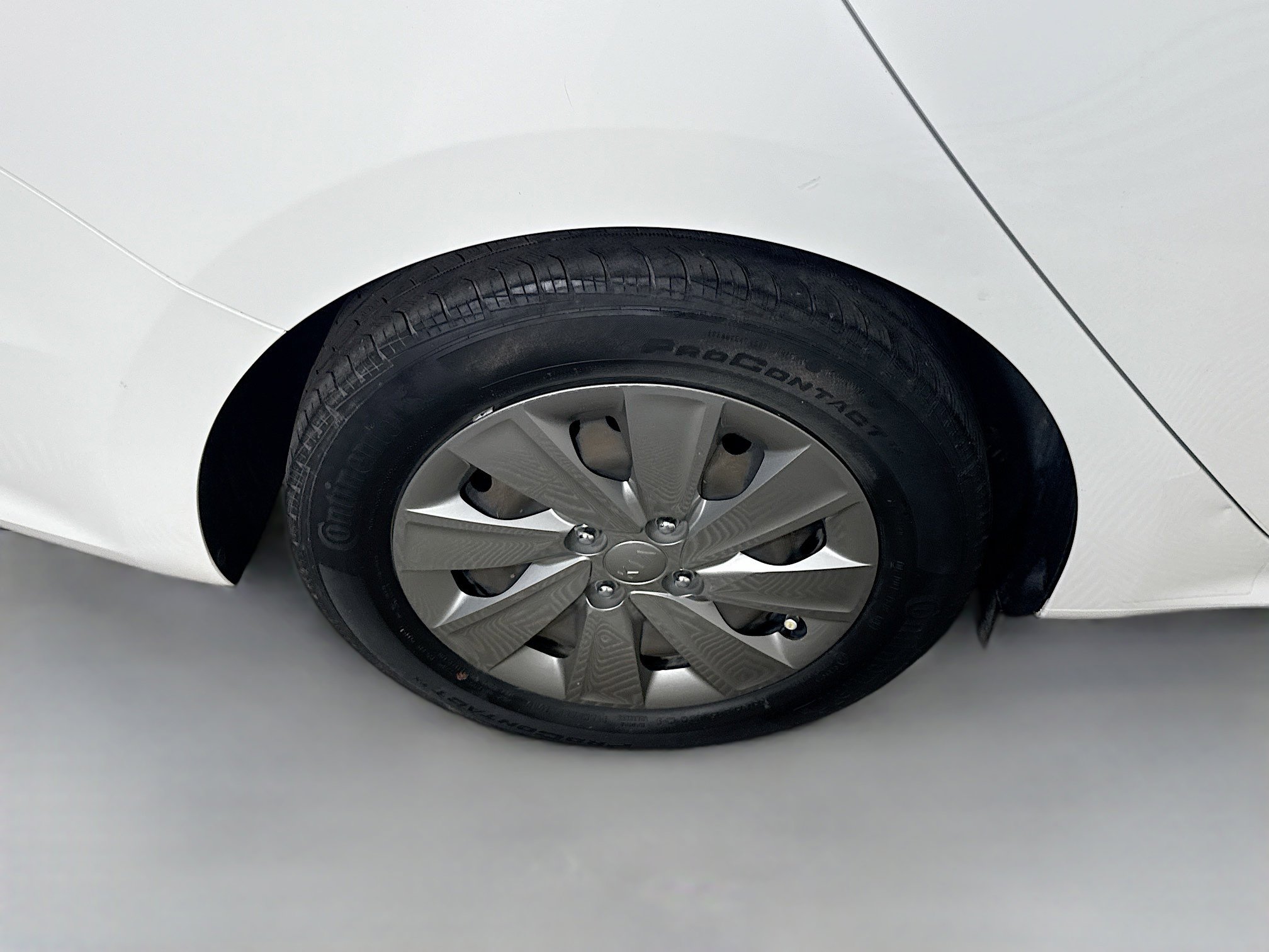 Used 2020 Kia Rio LX image 32