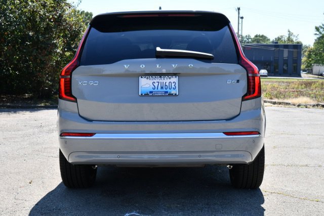 New 2026 Volvo XC90 B6 Plus w/ Protection Package Premier AWD/4WD image 6
