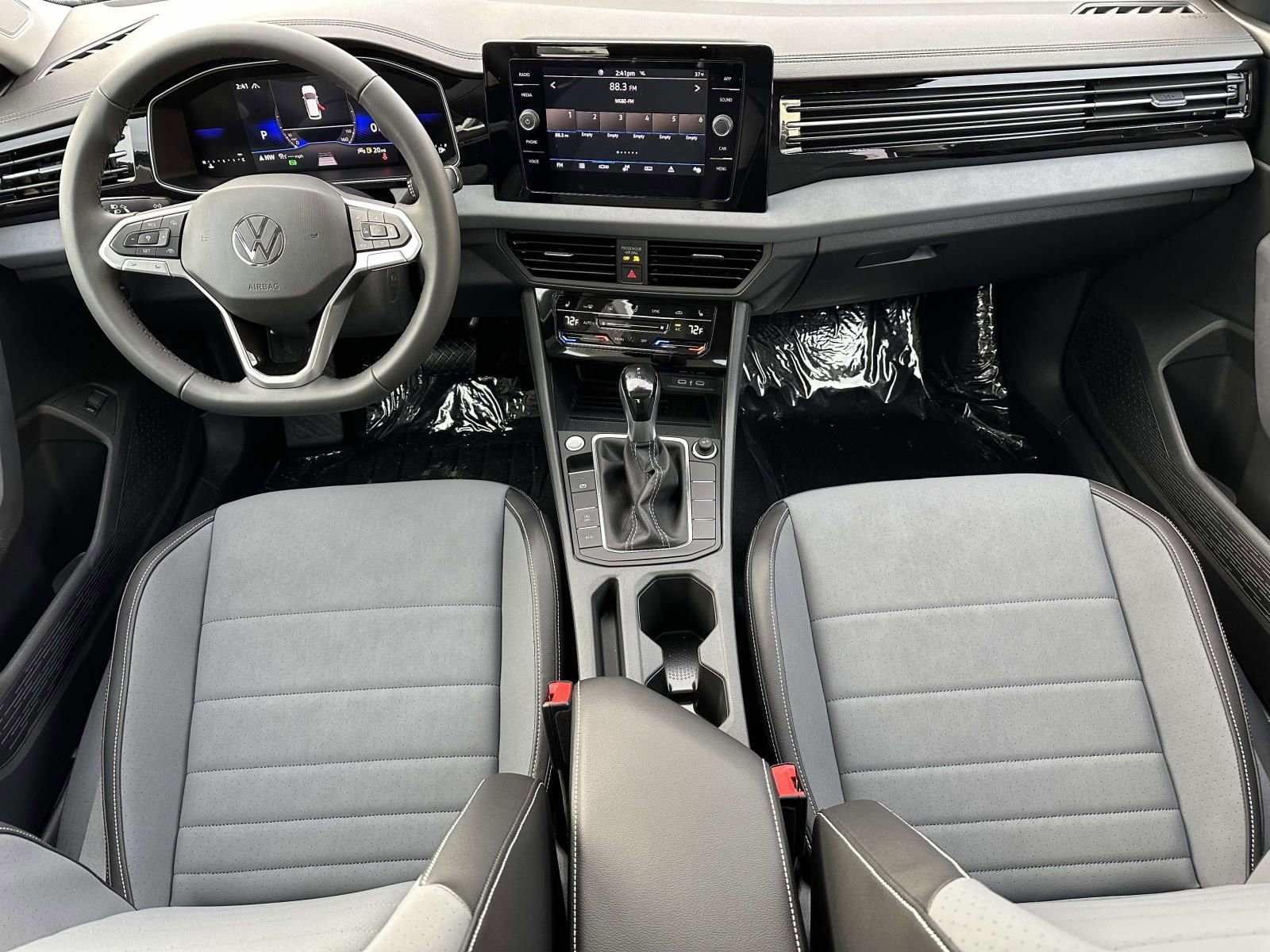 New 2026 Volkswagen Jetta SE image 11