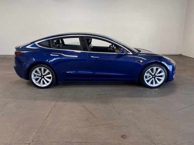 Used 2018 Tesla Model 3 Long Range image 2