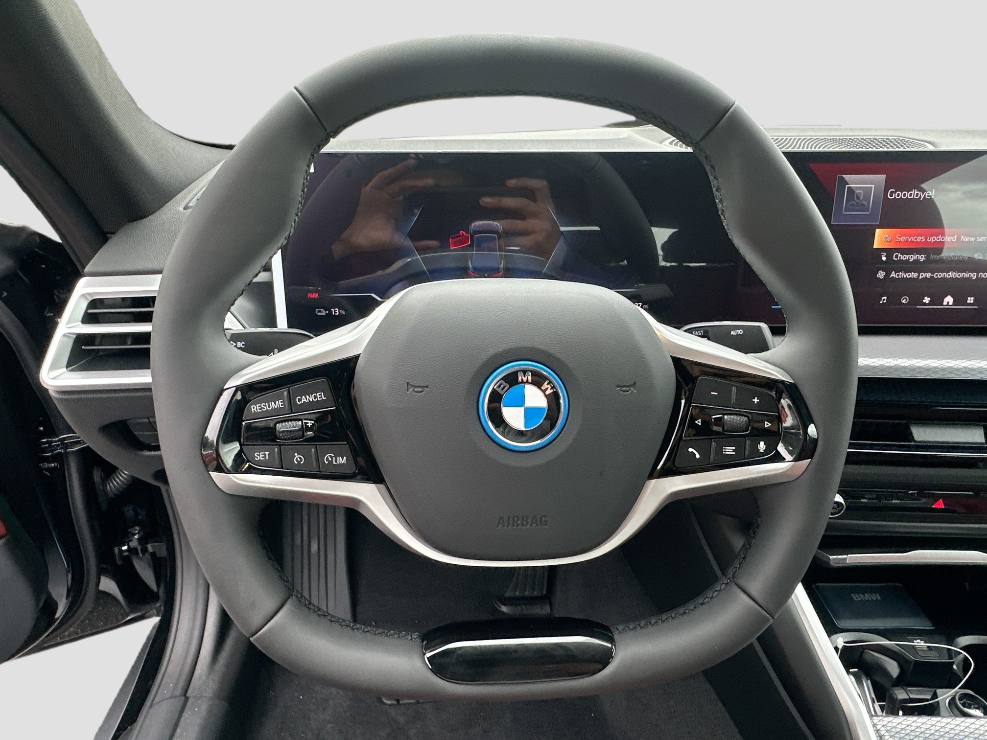 Used 2025 BMW i4 eDrive40 RWD image 8