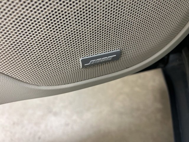 Used 2023 GMC Acadia Denali image 15