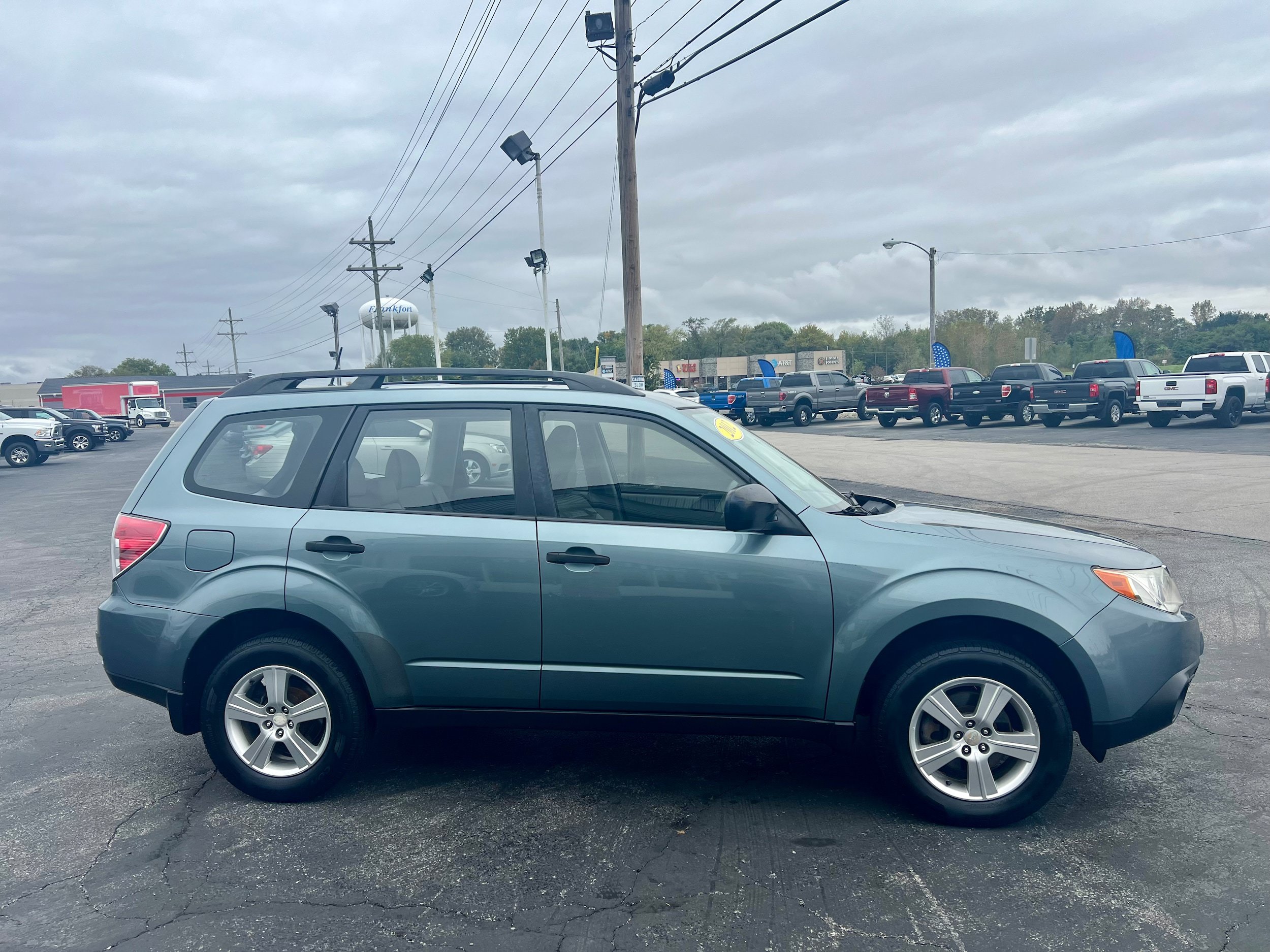 Used 2012 Subaru Forester 2.5X w/ Popular Pkg 3 AWD/4WD image 4