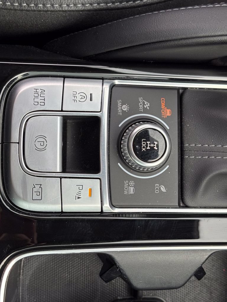 Certified 2024 Kia Telluride SX X-Line AWD/4WD image 31