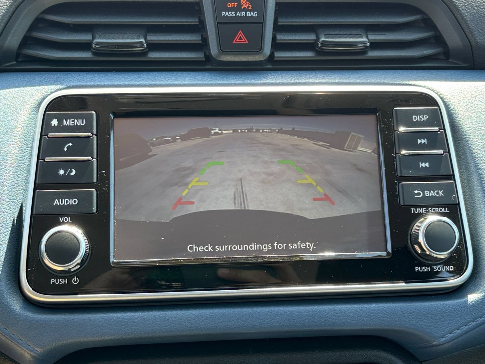 Used 2025 Nissan Versa SV FWD image 22