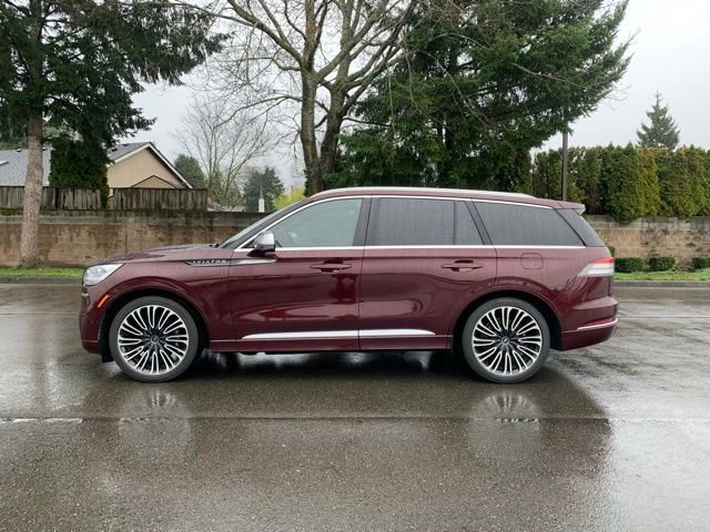 Used 2021 Lincoln Aviator Black Label w/ Dynamic Handling Package image 2