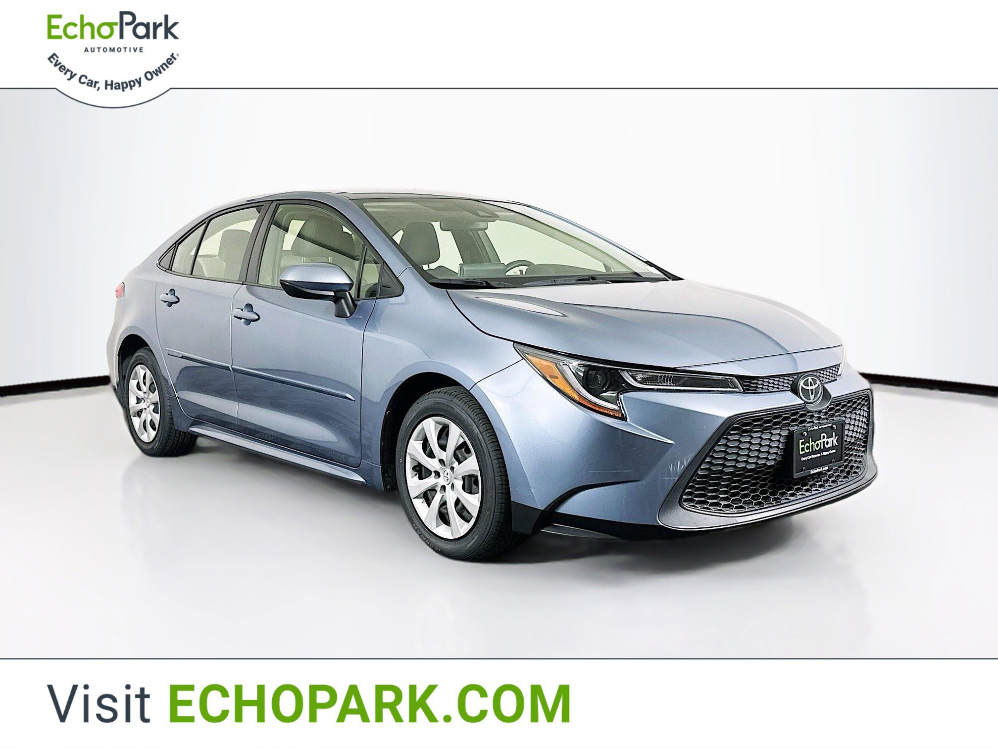 Used 2020 Toyota Corolla LE image 1