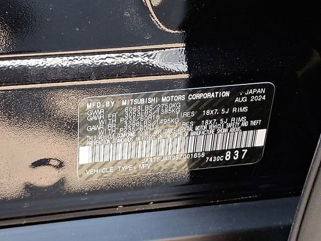 New 2025 Mitsubishi Outlander ES image 14