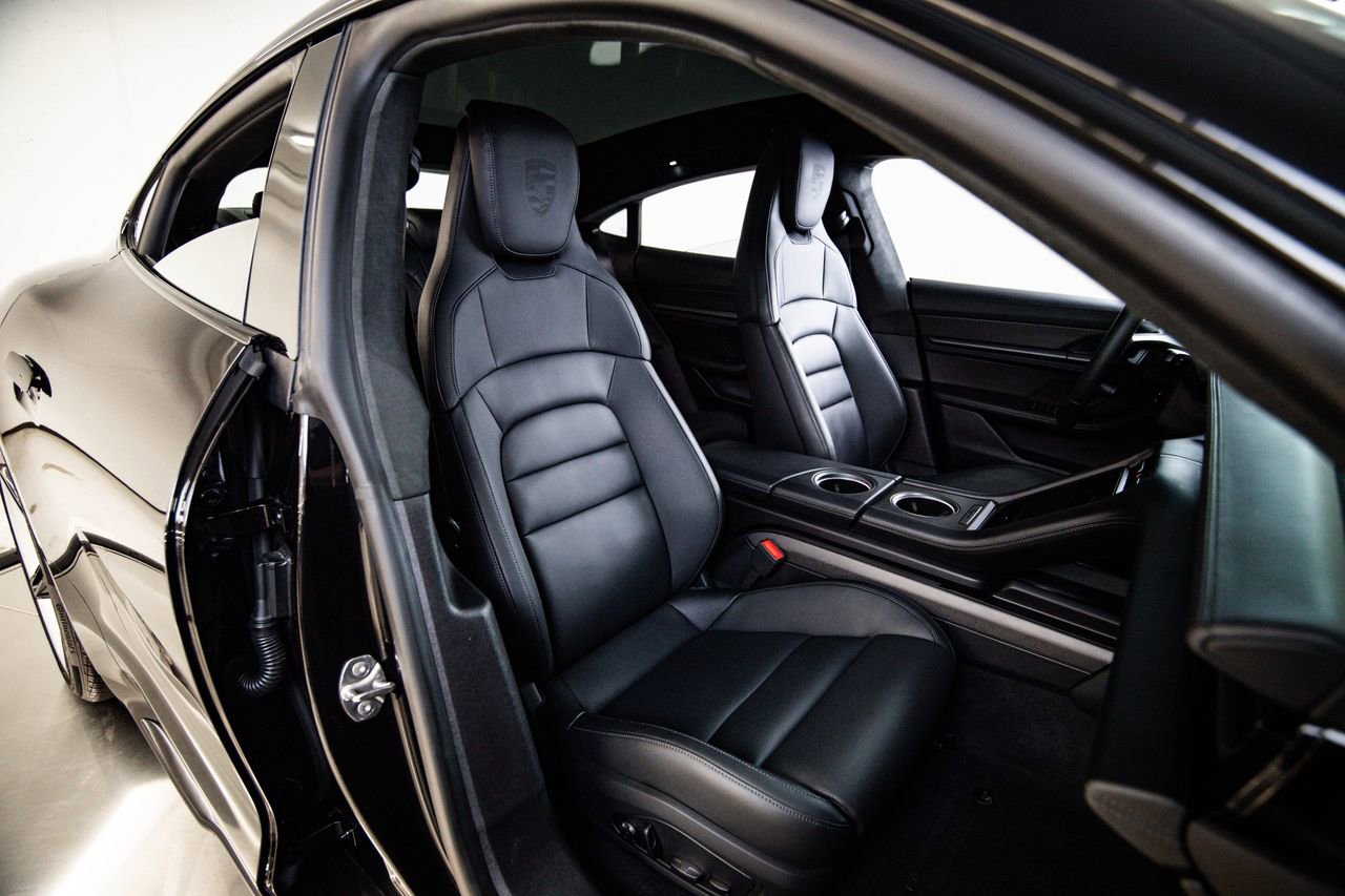 Certified 2023 Porsche Taycan Turbo S image 30