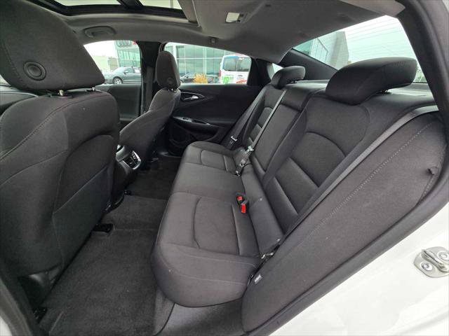Used 2024 Chevrolet Malibu LT FWD image 15