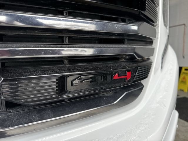 Used 2024 GMC Sierra 1500 AT4 w/ Technology Package image 32