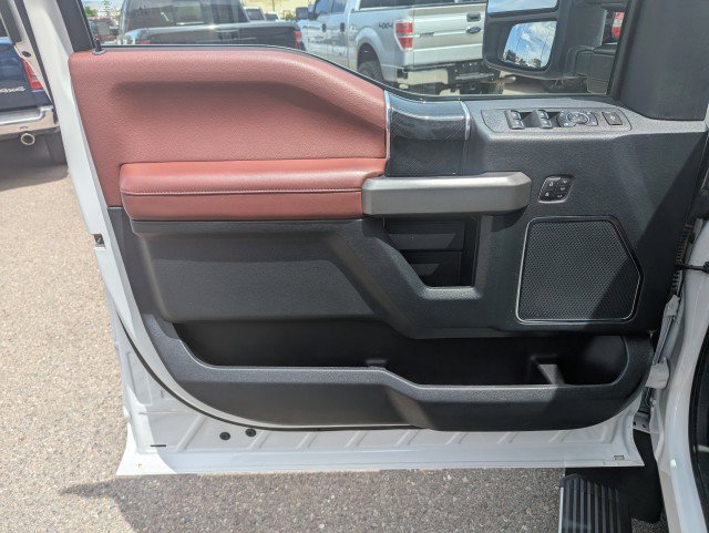 Used 2022 Ford F450 Platinum w/ FX4 Off-Road Package AWD/4WD image 9