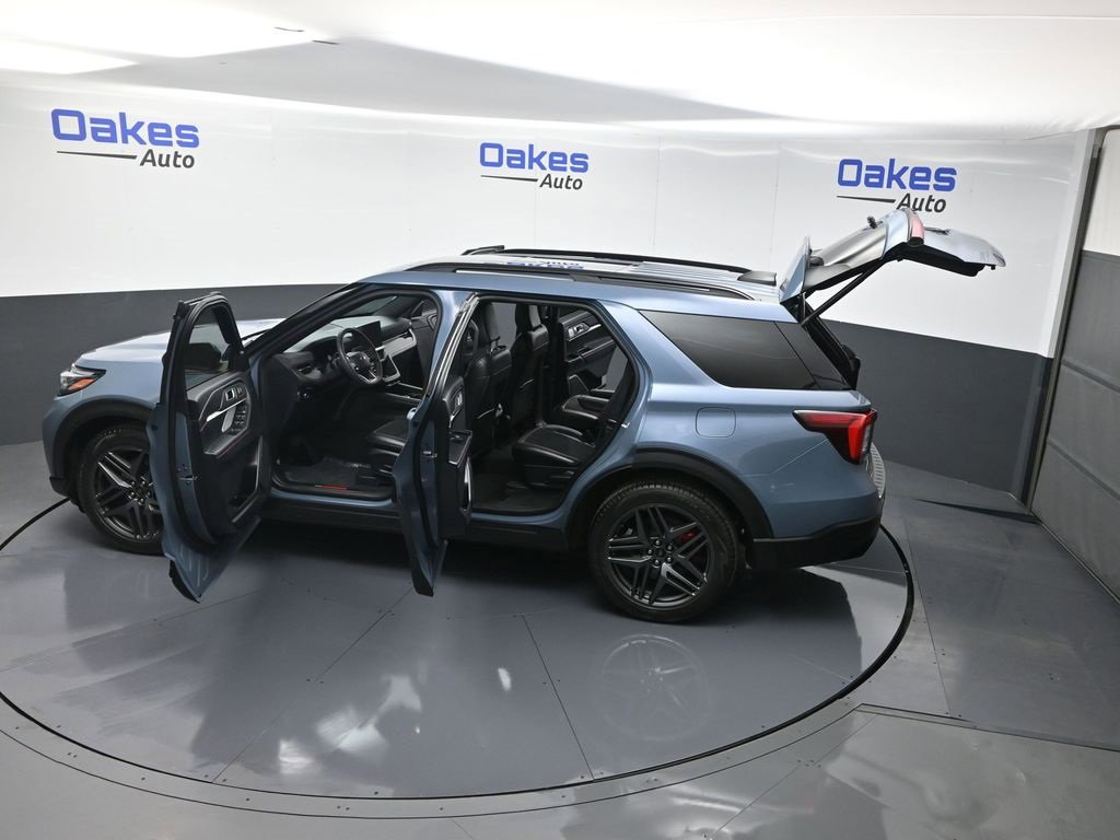 Used 2025 Ford Explorer ST w/ Sun And Sound Package image 64