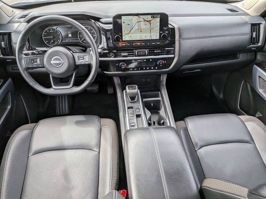 Used 2025 Nissan Pathfinder SL w/ SL Premium Package image 23