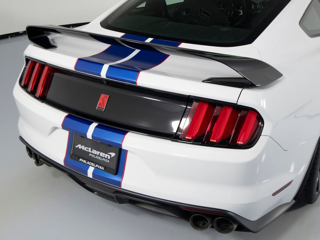 Used 2017 Ford Mustang Shelby GT350R w/ GT350R Equipment Group 920A image 47