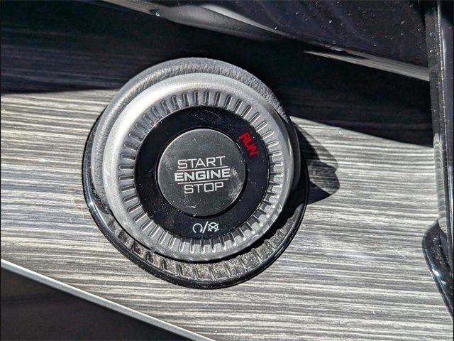 Used 2022 Jeep Wagoneer Series III w/ Premium Group I image 12