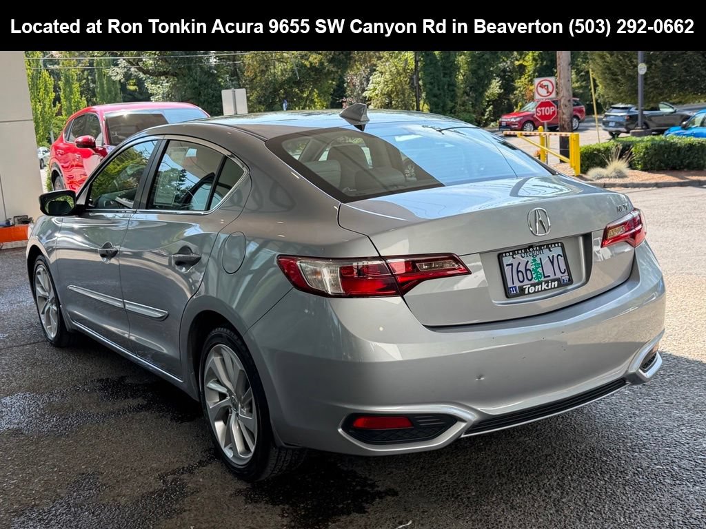 Used 2017 Acura ILX FWD image 5