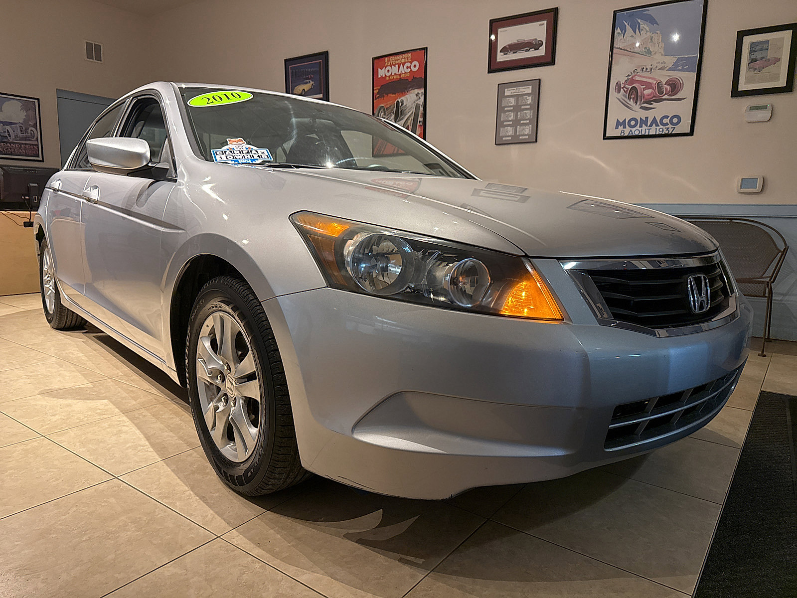 Used 2010 Honda Accord LX-P image 9