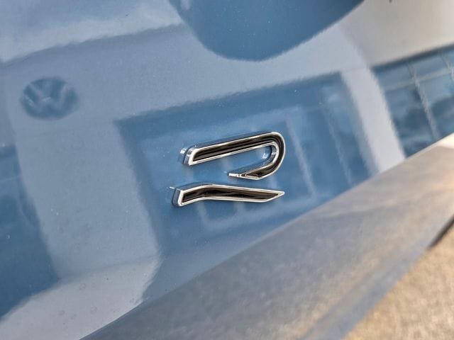 New 2026 Volkswagen Tiguan SE R-Line FWD image 19