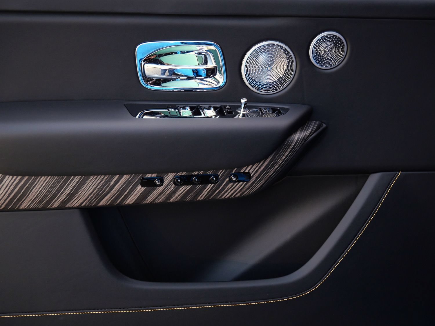 Used 2026 Rolls-Royce Cullinan AWD/4WD image 10