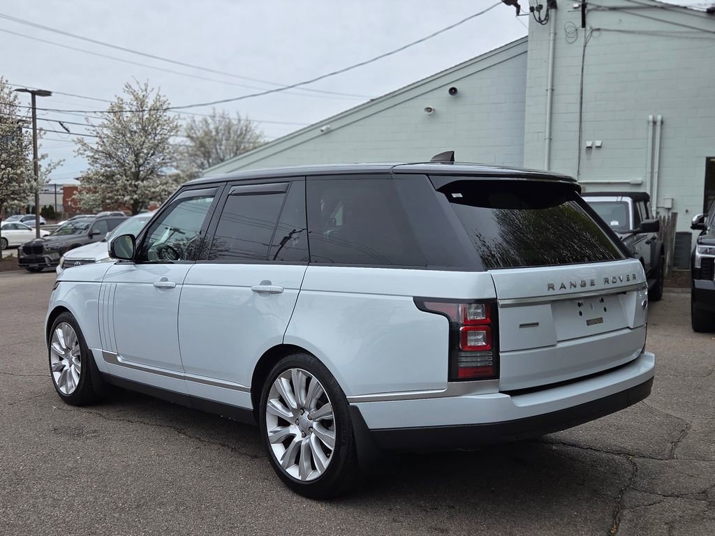 Used 2017 Land Rover Range Rover Supercharged AWD/4WD image 4