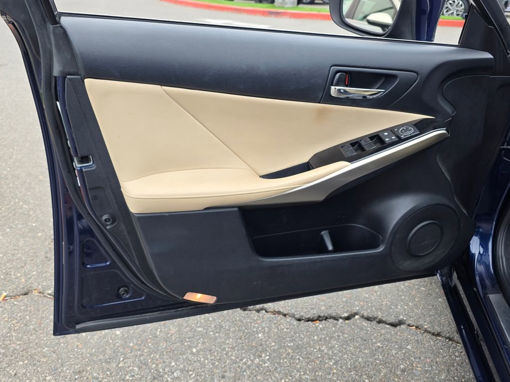 Used 2014 Lexus IS 250 w/ Navigation Package RWD image 20