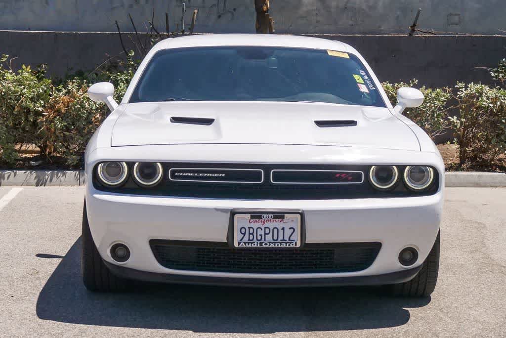Used 2017 Dodge Challenger R/T RWD image 2