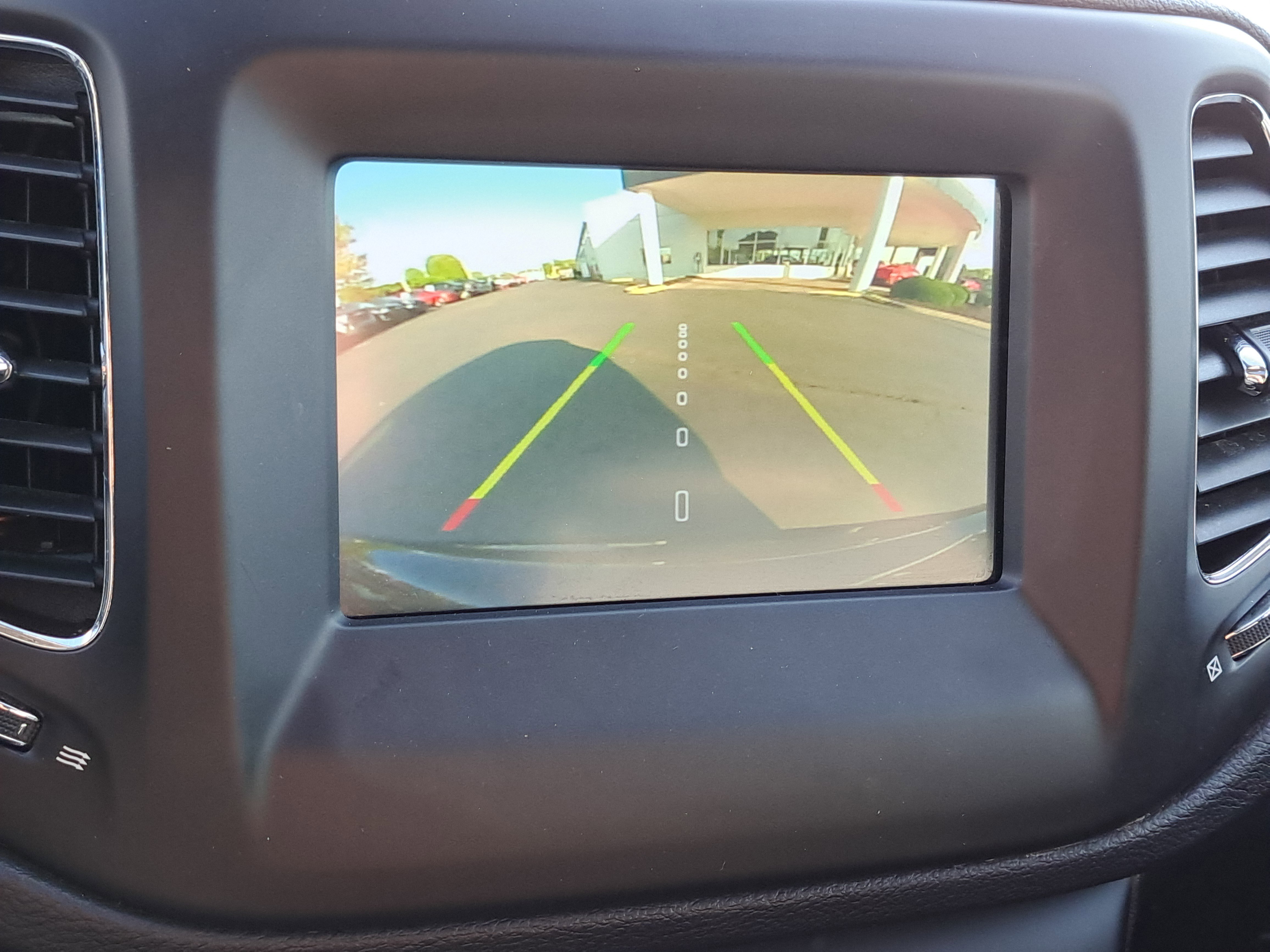 Used 2018 Jeep Compass Latitude w/ Popular Equipment Group image 21