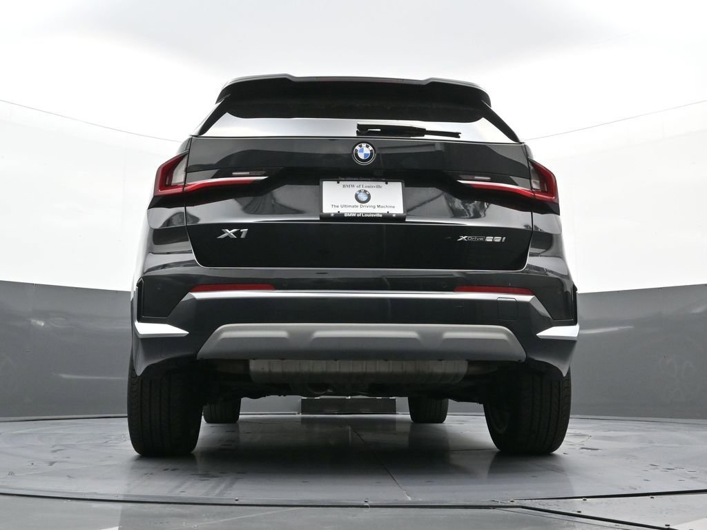 New 2025 BMW X1 xDrive28i w/ Technology Package image 27