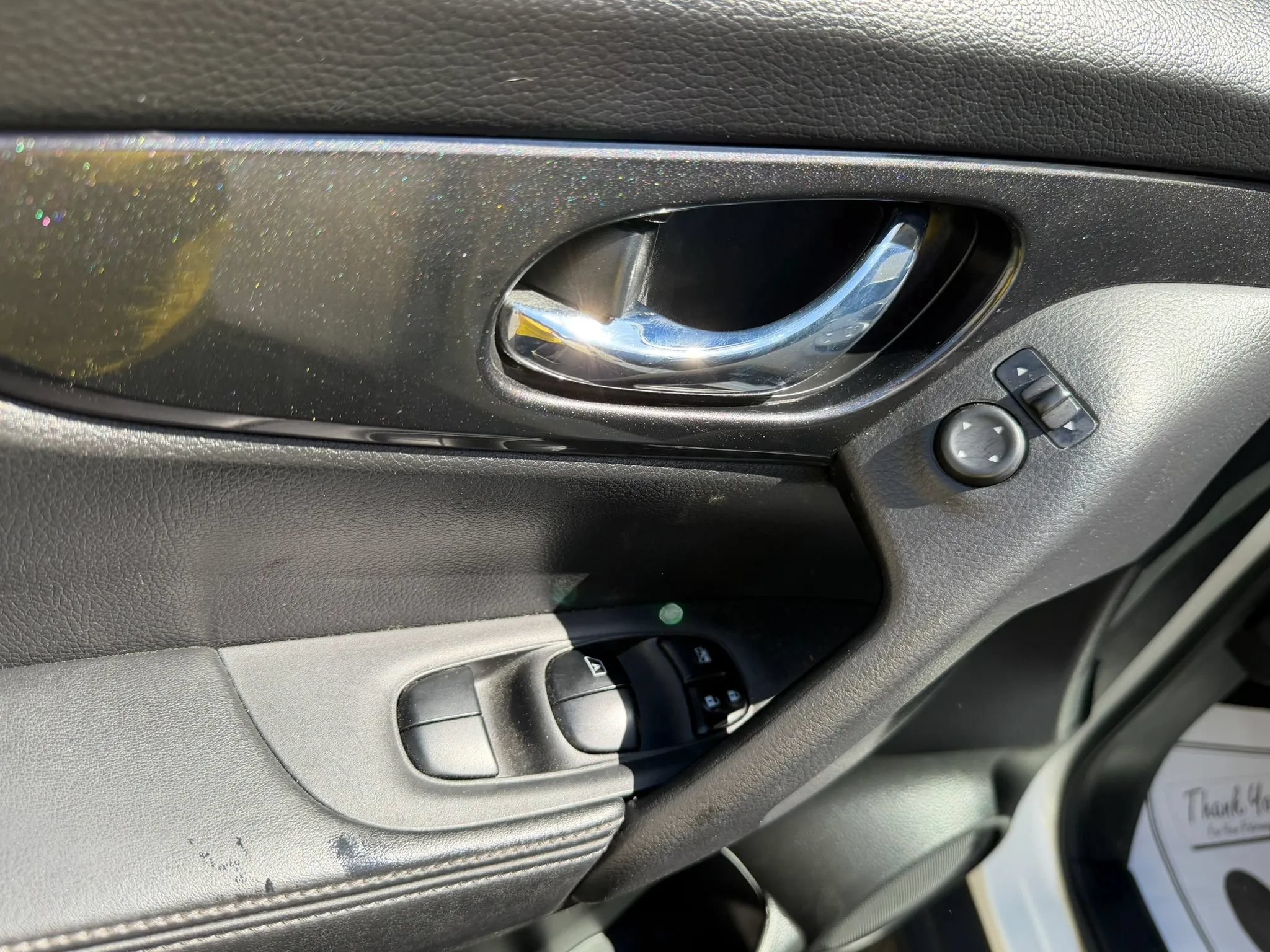 Used 2017 Nissan Rogue S AWD/4WD image 28
