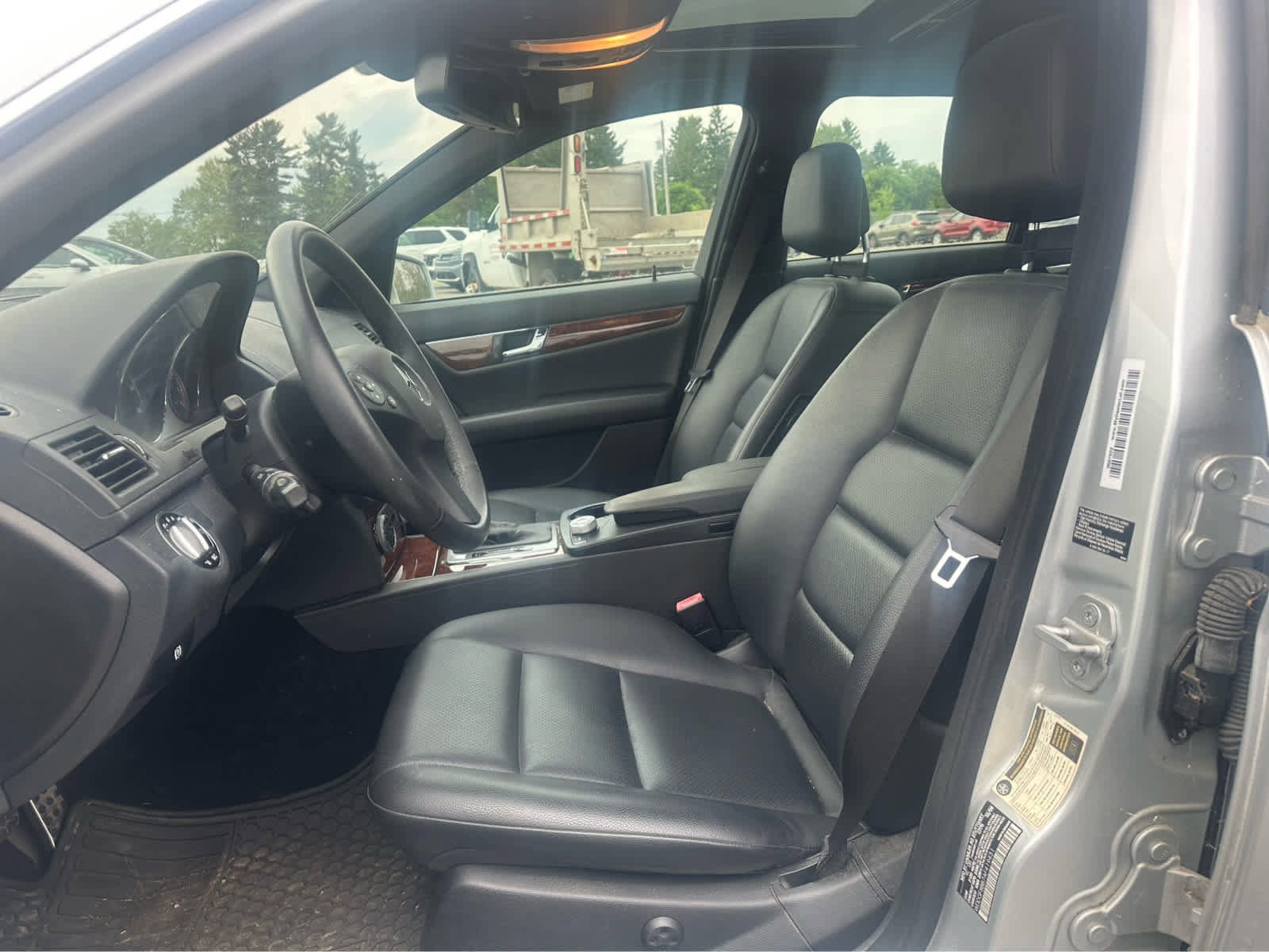 Used 2010 Mercedes-Benz C 300 4MATIC Sedan image 10