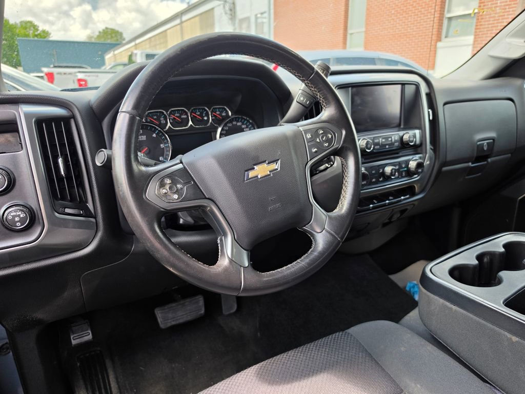 Used 2016 Chevrolet Silverado 1500 LT w/ All Star Edition AWD/4WD image 4