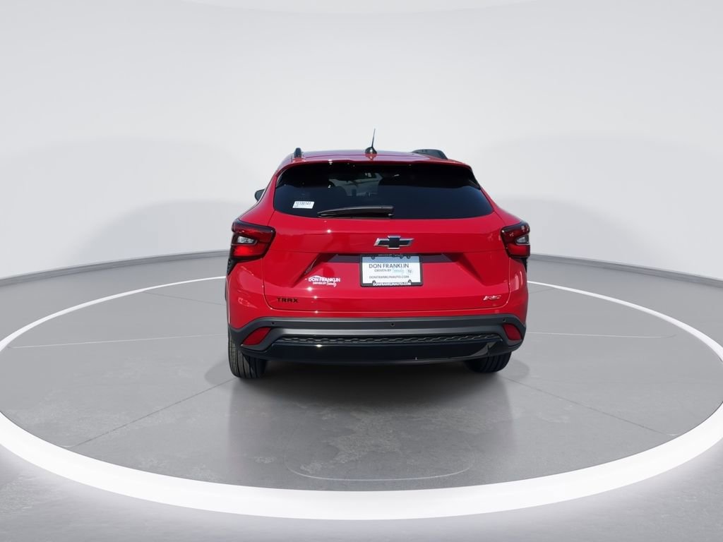 New 2026 Chevrolet Trax RS w/ Driver Confidence Package FWD image 7