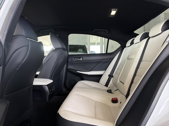 Certified 2022 Lexus IS 350 F Sport RWD image 11
