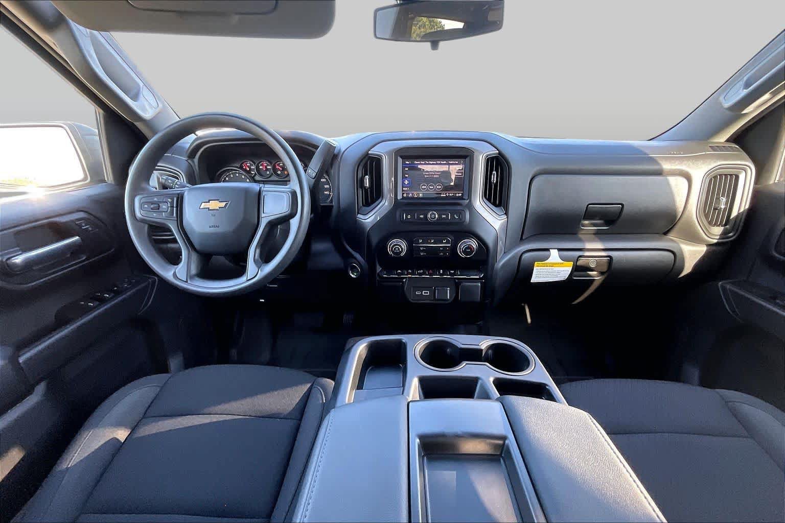 Certified 2026 Chevrolet Silverado 1500 Custom w/ LPO, Dark Essentials Package RWD image 15